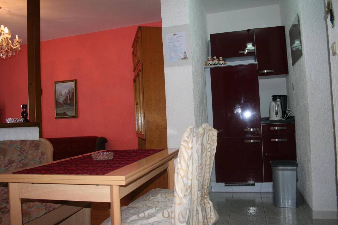 كرك Apartmani Jankov المظهر الخارجي الصورة